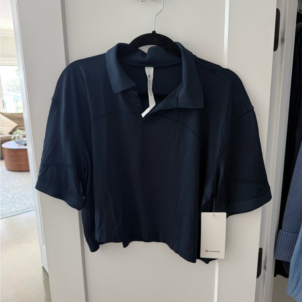 lululemon athletica Navy Crop Top